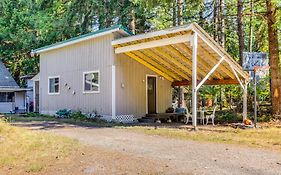 Quaint Ashford Studio Stay 5 Mi To Mt Rainier!